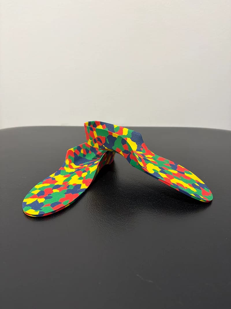 A pair of high flange orthotics